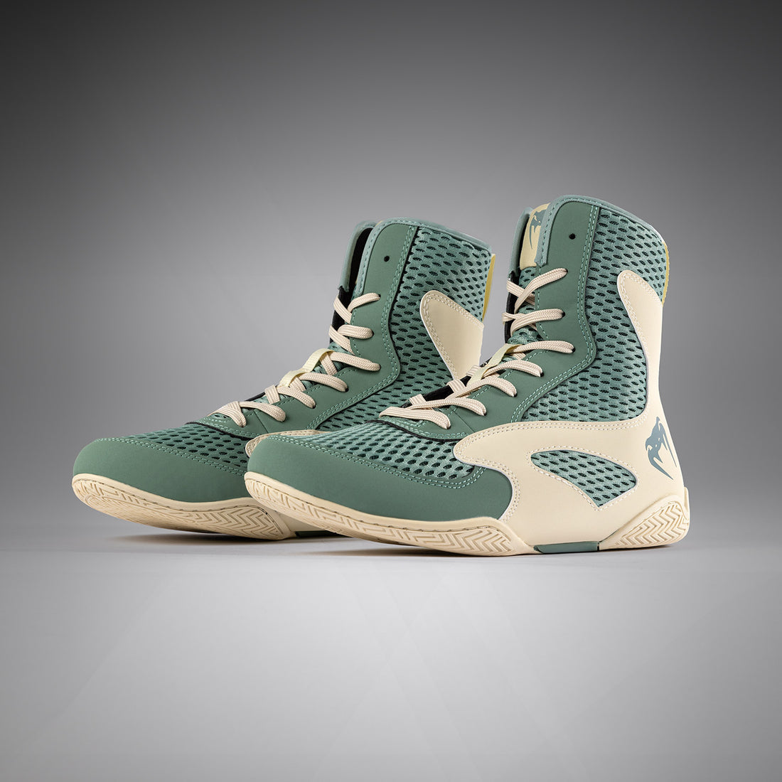 Venum Contender Boxing Shoes
