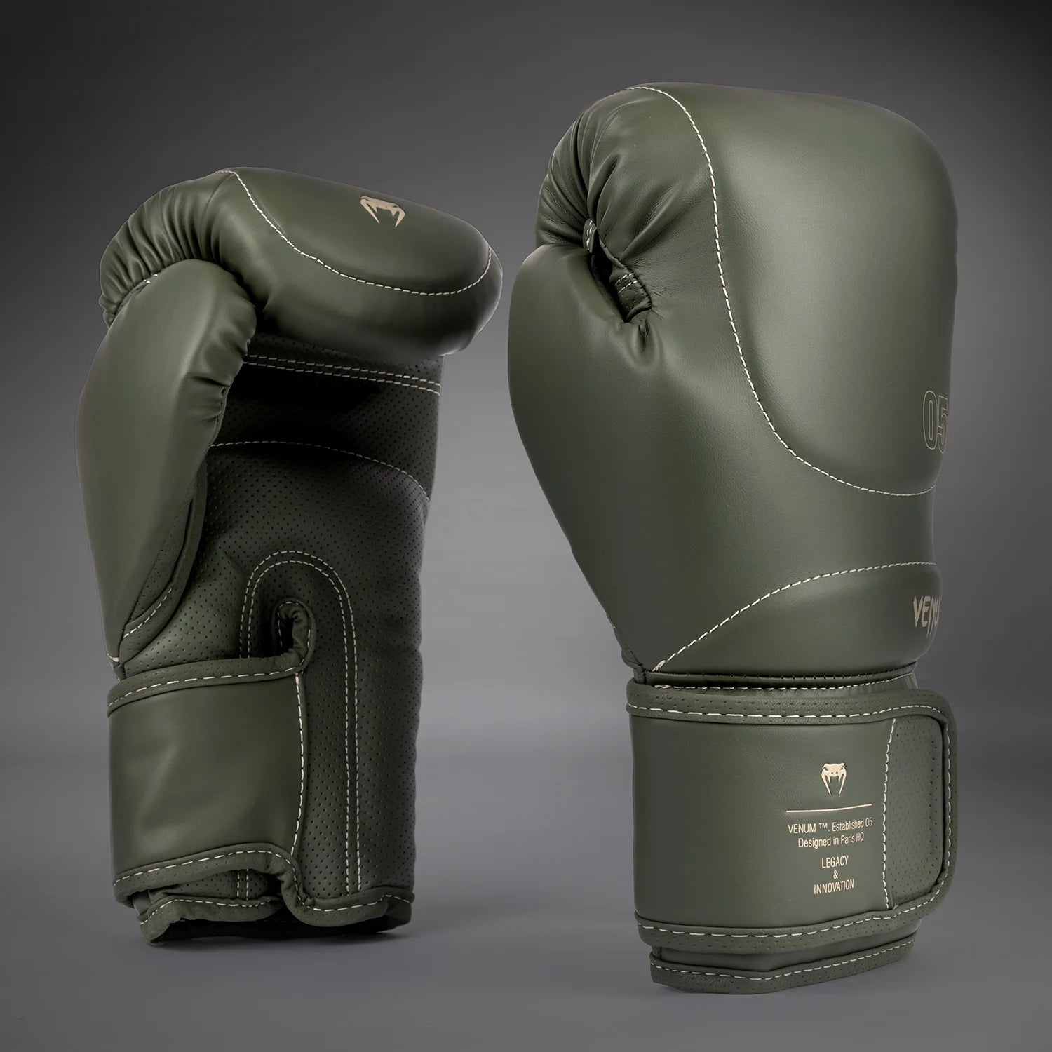 VENUM IMPACT BOXING GLOVES