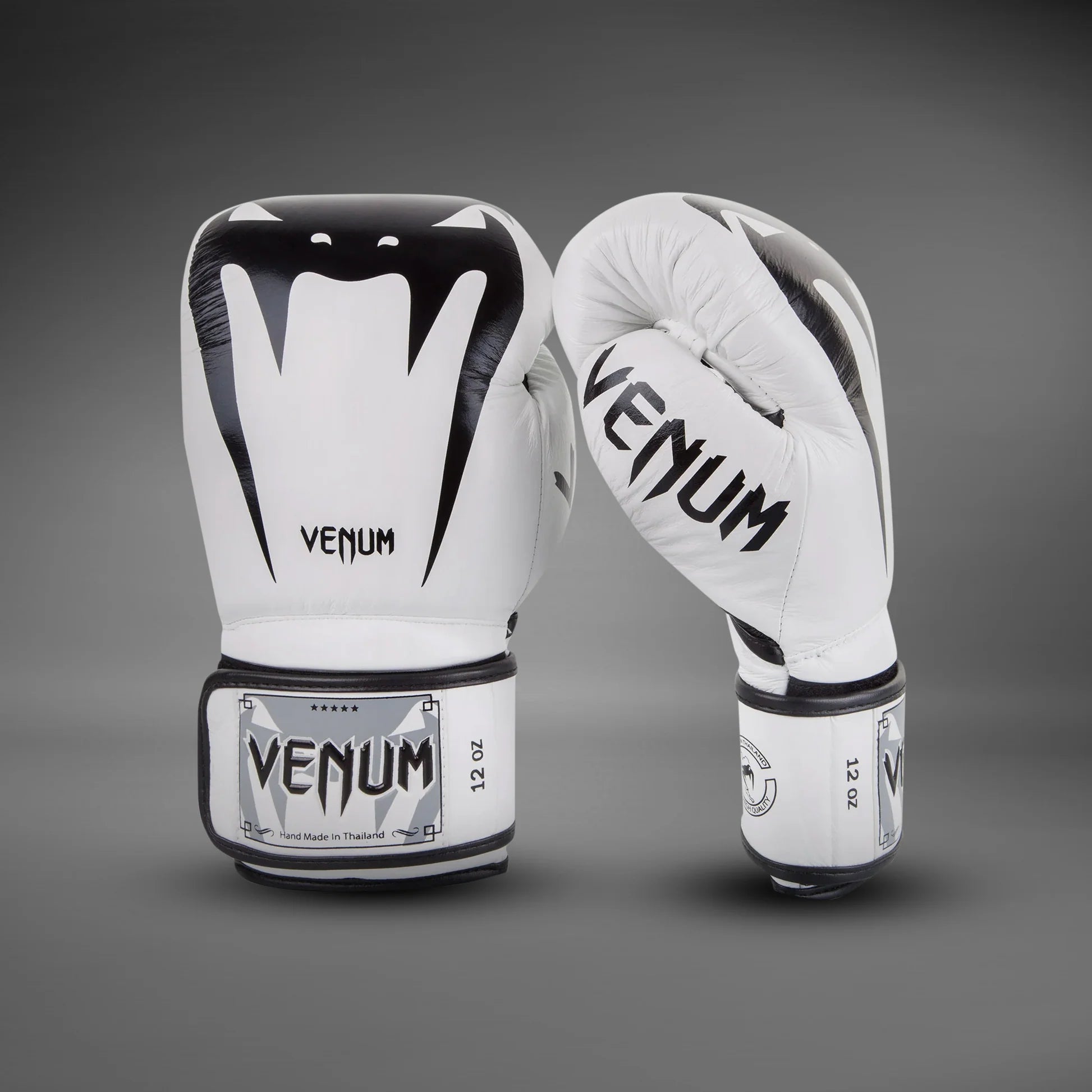 Venum Giant 3.0 Boxing Gloves